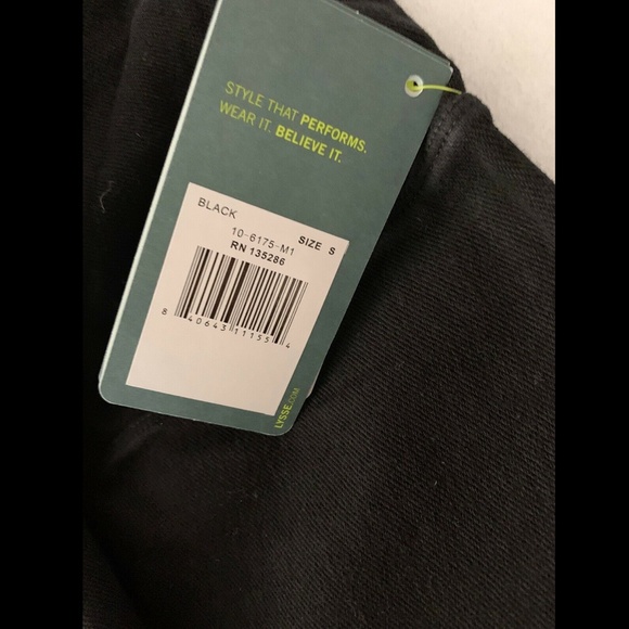 NWT! Lyssé Control Top Capri Leggings Black SZ 3X - Picture 9 of 9